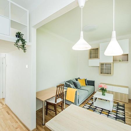 Lovely 1-Bedroom Apartment In Kaunas Old Town Exteriér fotografie